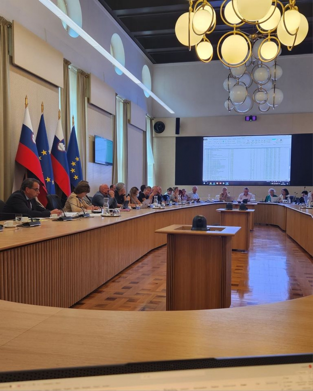 Izjave vodij pogajalskih skupin ob koncu dana&scaron;njih pogajanj 18.09.2023